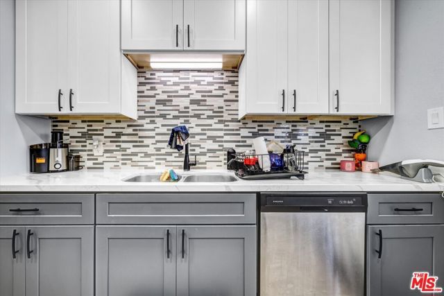 1610 E Carson Street, Long Beach, CA 90807
