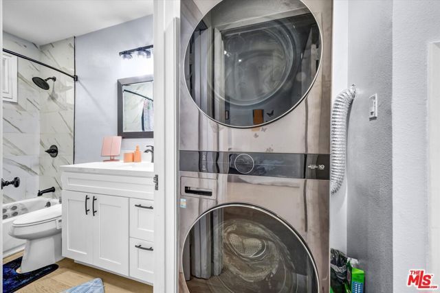 1610 E Carson Street, Long Beach, CA 90807