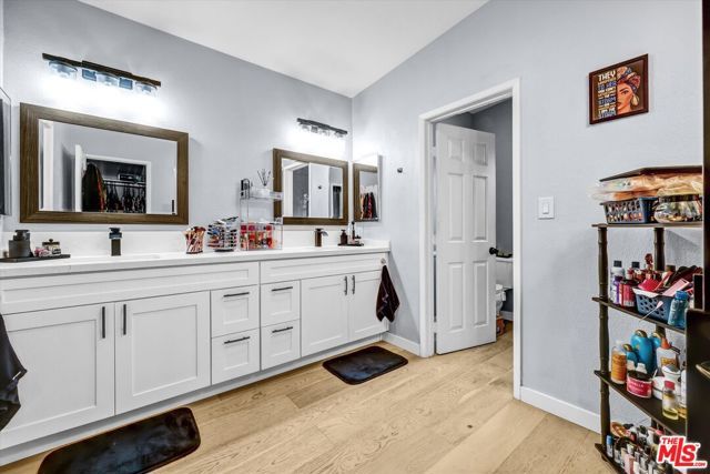 1610 E Carson Street, Long Beach, CA 90807