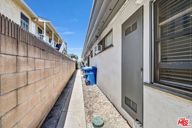 1610 E Carson Street, Long Beach, CA 90807