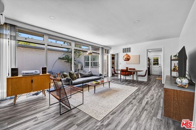 1610 E Carson Street, Long Beach, CA 90807