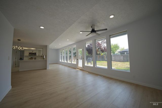 8211 W Cory Ct., Boise, ID 83704