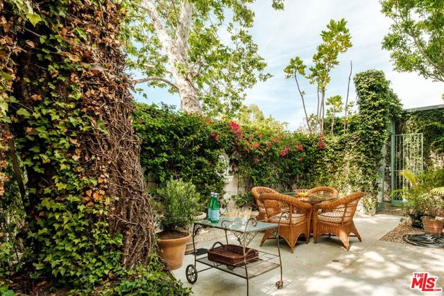 1151 Angelo Drive, Beverly Hills, CA 90210