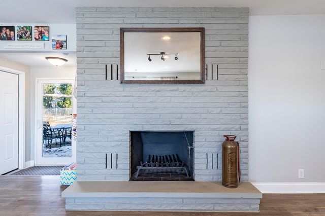 9445 White Oak Avenue, St. John, IN 46373