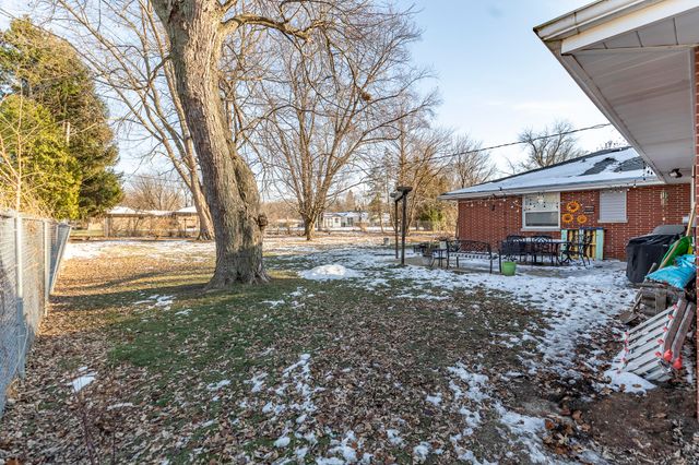 9445 White Oak Avenue, St. John, IN 46373