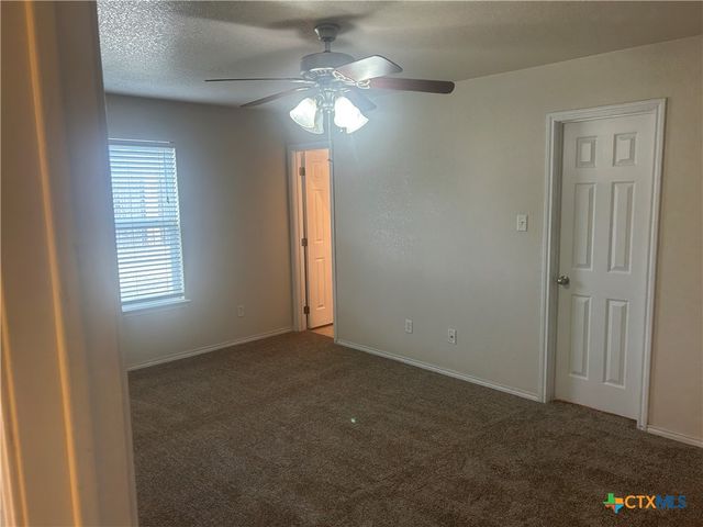1305 Copper Creek Drive, Killeen, TX 76549
