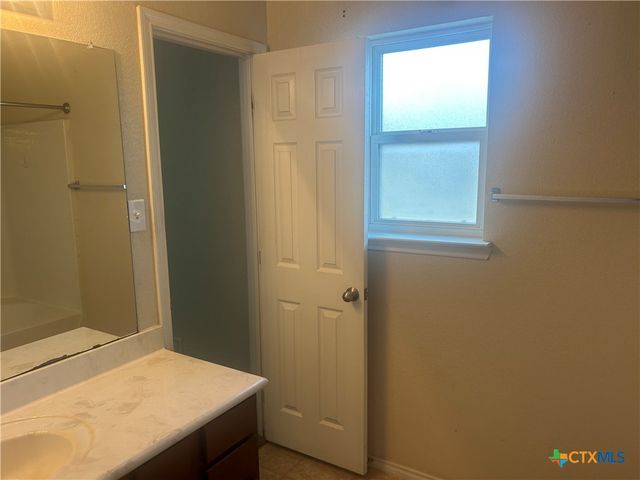 1305 Copper Creek Drive, Killeen, TX 76549