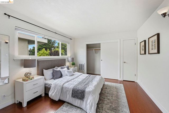 2450 Palmetto ST 4, Oakland, CA 94602