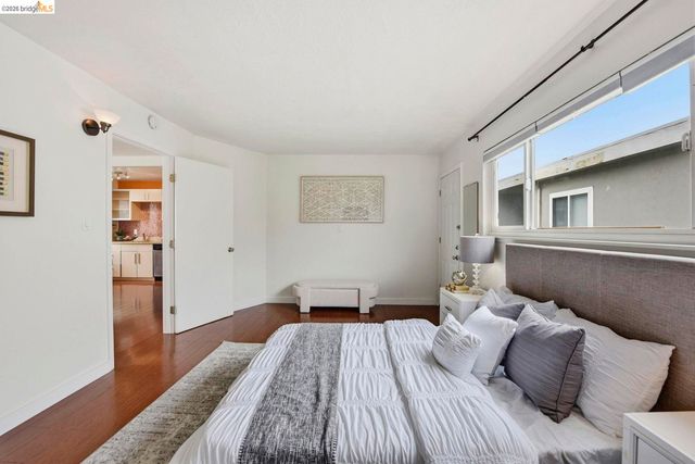 2450 Palmetto ST 4, Oakland, CA 94602
