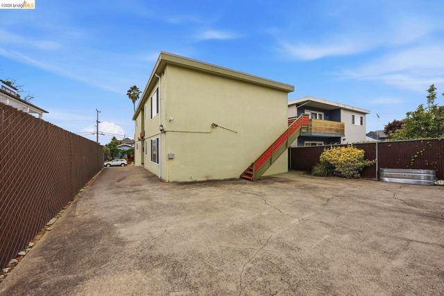 2450 Palmetto ST 4, Oakland, CA 94602