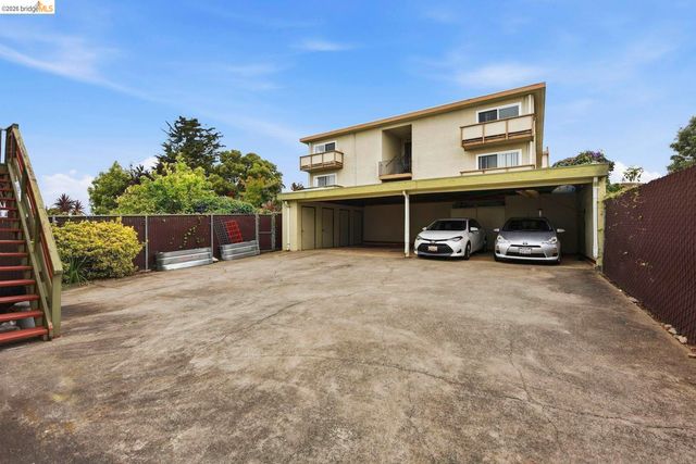 2450 Palmetto ST 4, Oakland, CA 94602