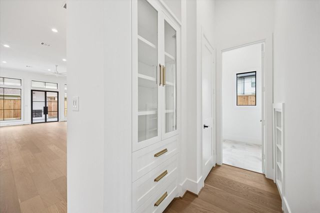 1236 Martin Street, Houston, TX 77018