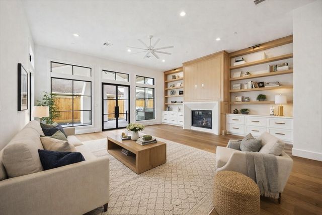 1236 Martin Street, Houston, TX 77018