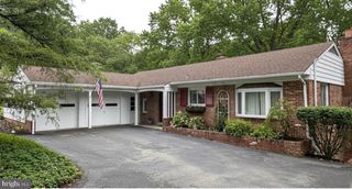 241 ORCHARD RD, Paoli, PA 19301