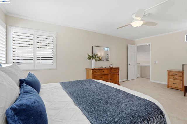 1825 Crestline Rd, Pleasanton, CA 94566