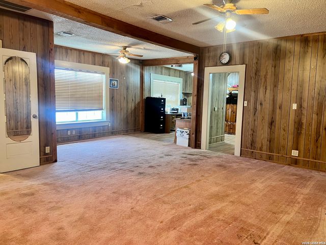 413 4th, Poteet, TX 78065