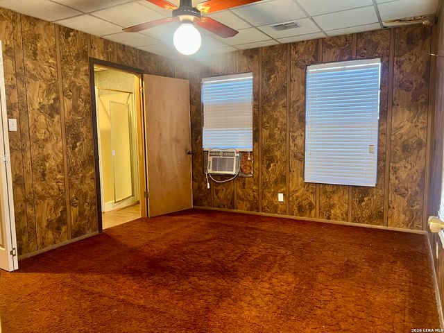 413 4th, Poteet, TX 78065