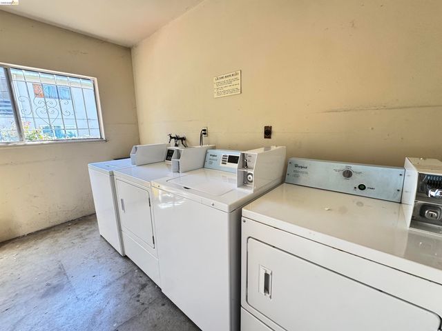 3812 Whittle Ave, Oakland, CA 94602