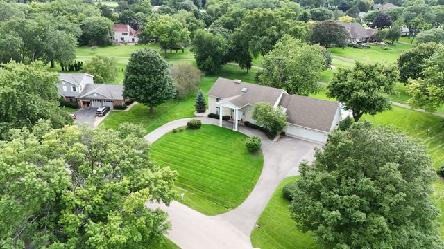 2575 LINCOLN Avenue, Long Grove, IL 60047