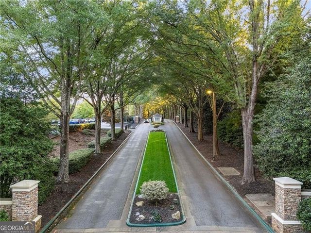 320 White Columns Court, Milton, GA 30004