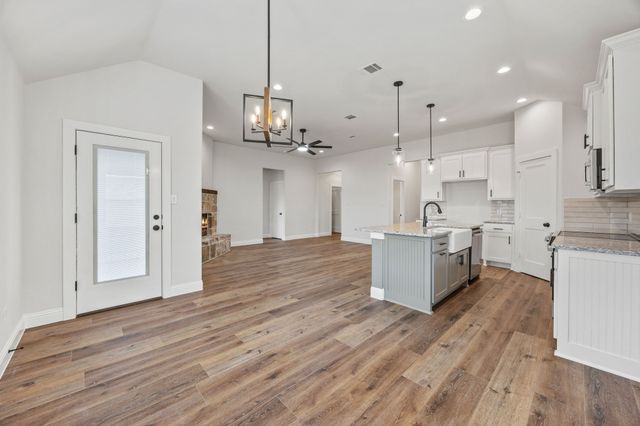 1401 Oak Valley, Denton, TX 76209