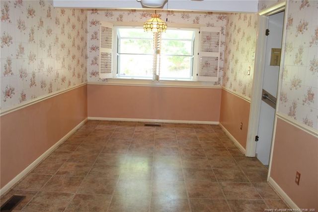 1429 Paisley Avenue, Fayetteville, NC 28304