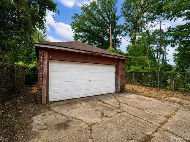 5081-5083 Buckingham Avenue, Detroit, MI 48224
