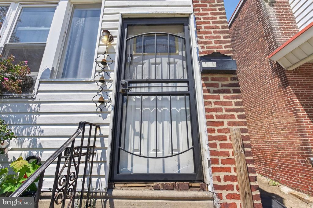 6134 ALGARD ST, PHILADELPHIA, PA 19135 — photo 2