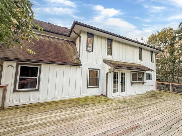 5510 NW Verlin Drive, Parkville, MO 64152