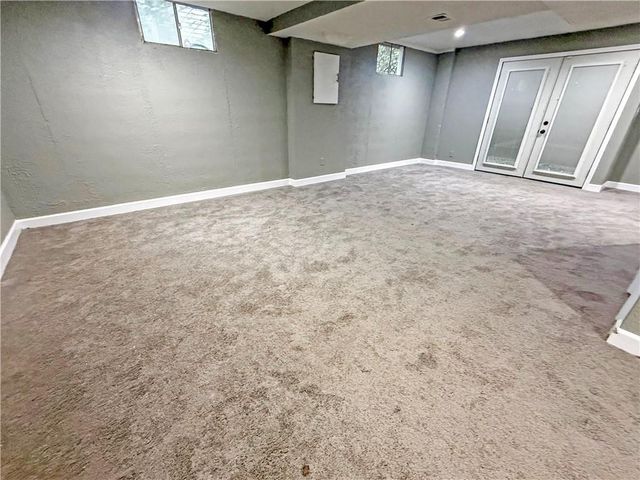 5510 NW Verlin Drive, Parkville, MO 64152