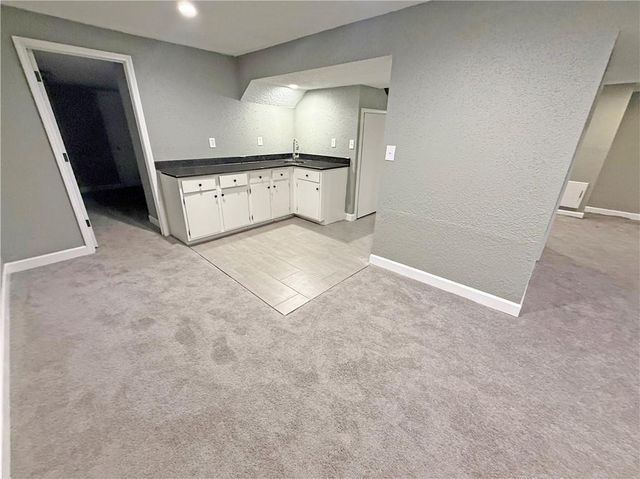 5510 NW Verlin Drive, Parkville, MO 64152