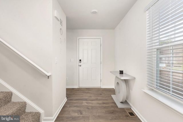 3270 WHITE TAIL DR, Locust Grove, VA 22508