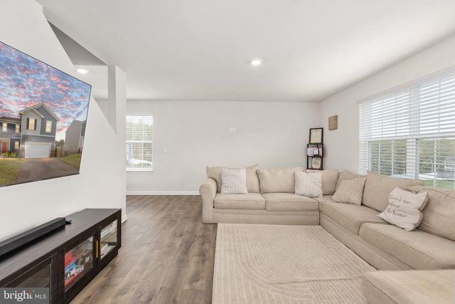 3270 WHITE TAIL DR, Locust Grove, VA 22508