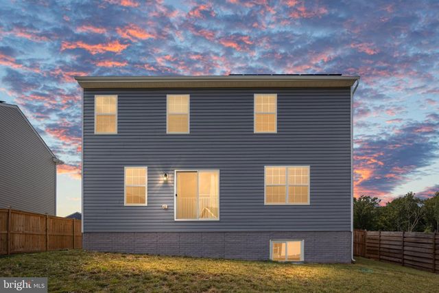 3270 WHITE TAIL DR, Locust Grove, VA 22508