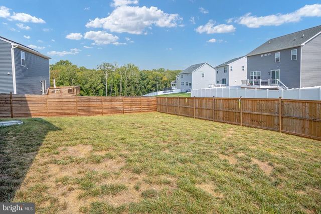 3270 WHITE TAIL DR, Locust Grove, VA 22508