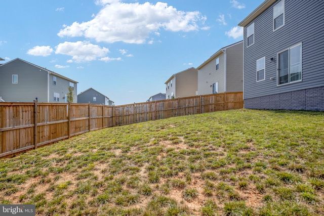 3270 WHITE TAIL DR, Locust Grove, VA 22508