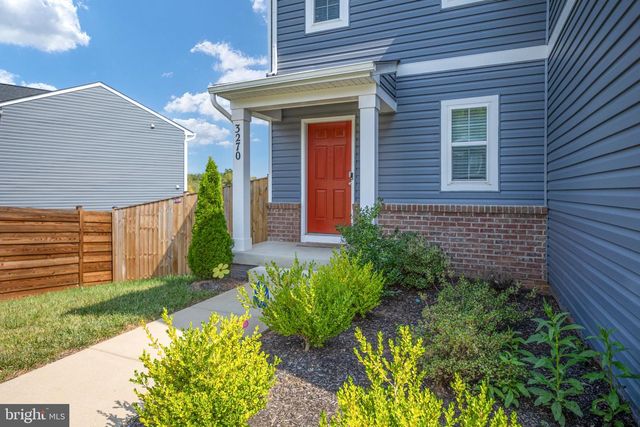 3270 WHITE TAIL DR, Locust Grove, VA 22508