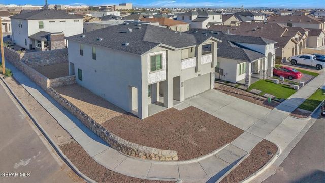 572 Pine Valley Place, Horizon City, TX 79928