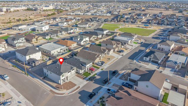 572 Pine Valley Place, Horizon City, TX 79928