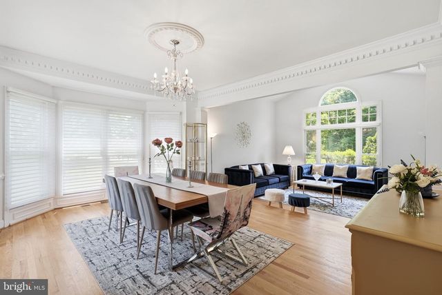 1407 WOODHURST BLVD, Mclean, VA 22102