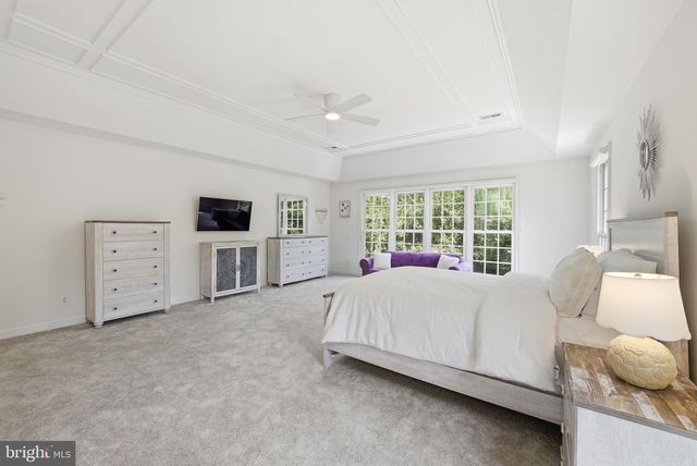 1407 WOODHURST BLVD, Mclean, VA 22102