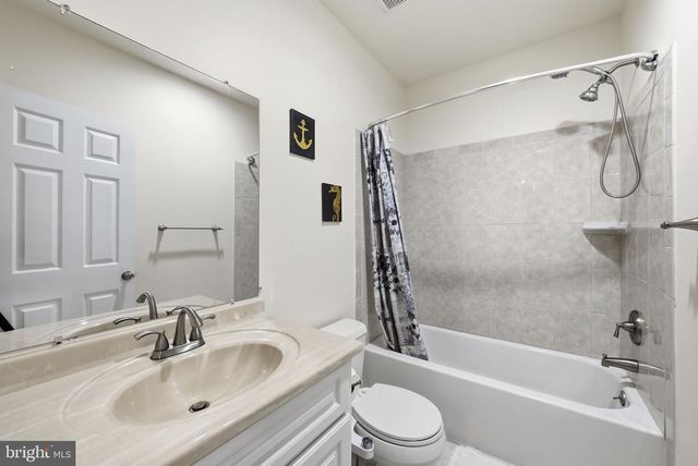 1407 WOODHURST BLVD, Mclean, VA 22102