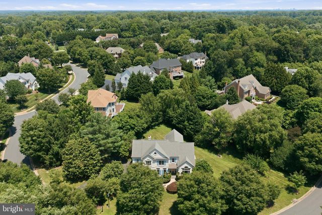 1407 WOODHURST BLVD, Mclean, VA 22102
