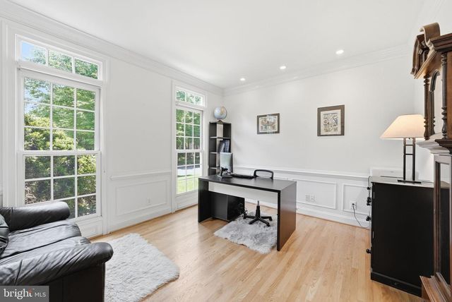 1407 WOODHURST BLVD, Mclean, VA 22102