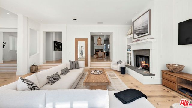 30718 Pacific Coast Highway, Malibu, CA 90265