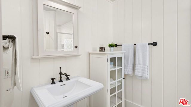 30718 Pacific Coast Highway, Malibu, CA 90265