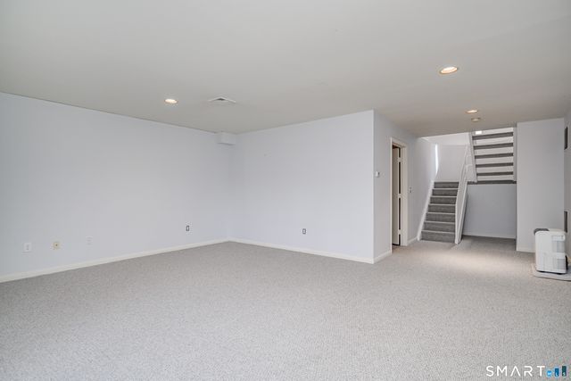 11 Chestnut Hill Road, Sherman, CT 06784