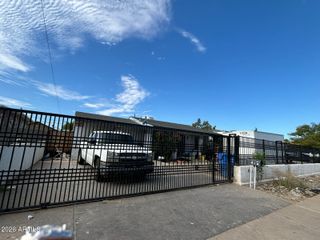 415 W GROVE Street, Phoenix, AZ 85041