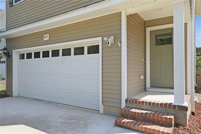 935 W Illinois Avenue, Southern Pines, NC 28387