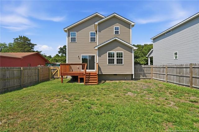 935 W Illinois Avenue, Southern Pines, NC 28387
